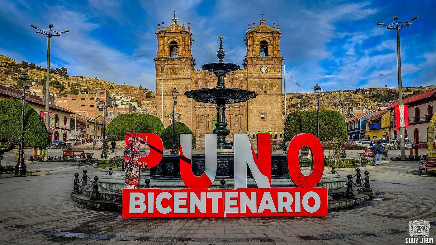 Plaza de Armas / Plaza Mayor — photographie